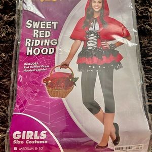 Halloween. Girls Costume. Size 8-10.